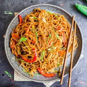Hakka Noodles (Veg)